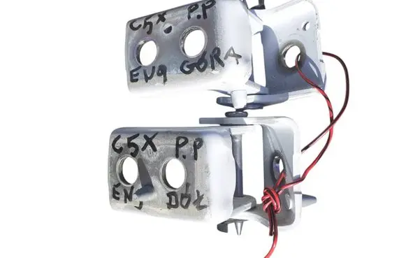 Citroen C5 X Front door hinge set EN9