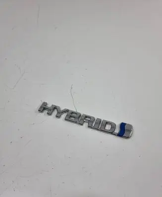 Toyota RAV 4 (XA50) Fender model badge letters 