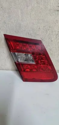 Mercedes-Benz E W212 Tailgate rear/tail lights A2128200764