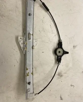 Mazda 6 Front window lifting mechanism without motor PBTG30