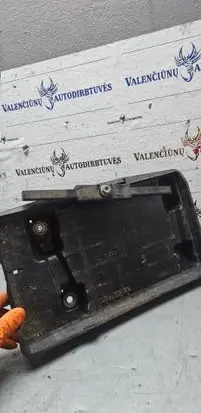 Mercedes-Benz E W213 Battery tray A2136200018