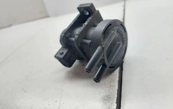 Alfa Romeo 156 Turbo solenoid valve 4522371 4715396
