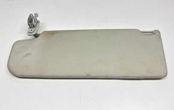 Volkswagen PASSAT B5.5 Sun visor 3B0857552