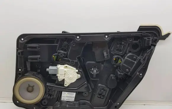 Infiniti Q30 Front door window regulator with motor 807M05DB4A 0000003767 2016020520664
