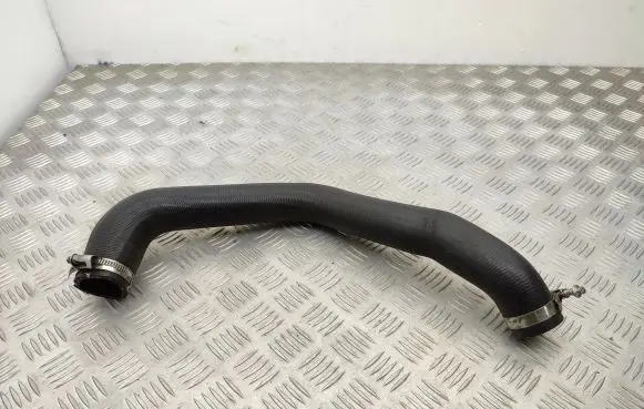 Ford Ecosport Intercooler hose/pipe GN116C646FA