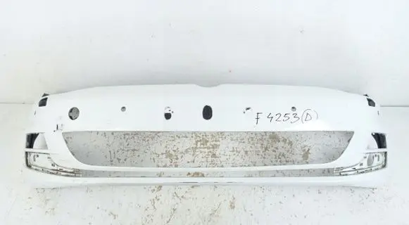 Volkswagen Golf VII Front bumper 5G0807221CA
