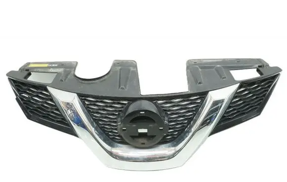 Nissan X-Trail T32 Front grill