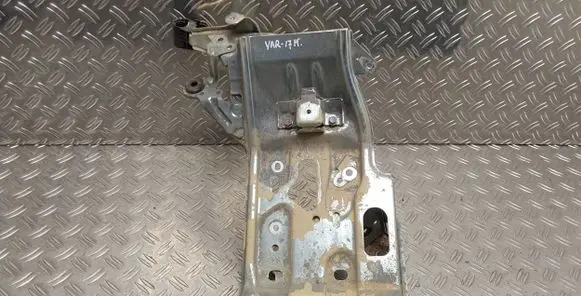 Toyota Yaris Voltage converter inverter 