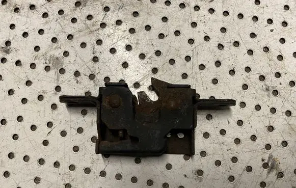Renault Master III Engine bonnet/hood lock/catch