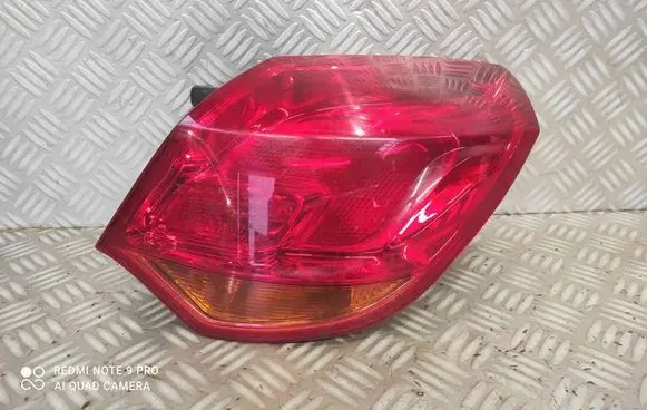 Opel Astra J Rear/tail lights