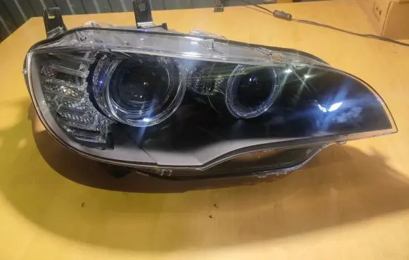 Headlight/headlamp