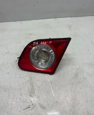 Volkswagen PASSAT B6 Tailgate rear/tail lights 3C5945093