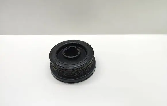 BMW 5 E60 E61 Crankshaft pulley 7793593 8511371 7788611