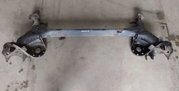 Toyota Verso Rear axle beam 