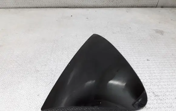 Rear side window