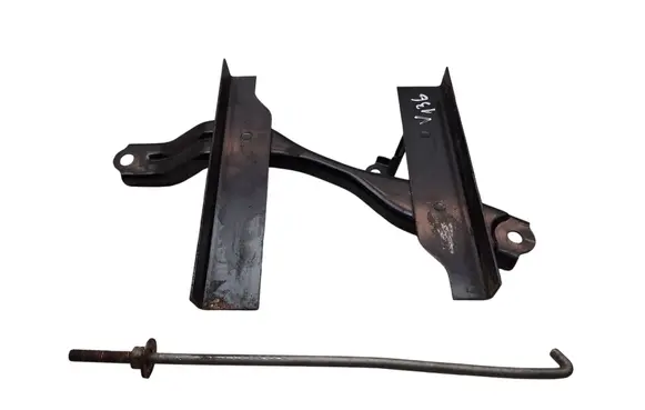 Toyota Verso Battery bracket 7440402120 7445130110