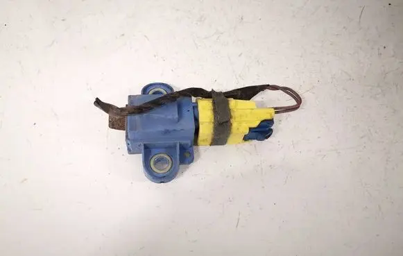 Volkswagen Golf Plus Airbag deployment crash/impact sensor 1K0955557A