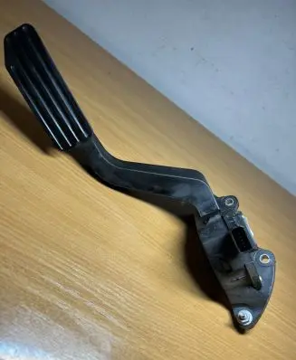Land Rover Range Rover Evoque L538 Accelerator throttle pedal FK729F836BB D41