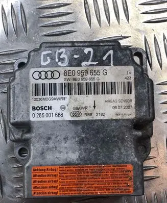 Audi A4 S4 B7 8E 8H Airbag control unit/module 8E0959655G