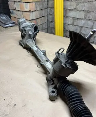 Volvo V40 Steering rack 31387006 123132129b55280 41516971r