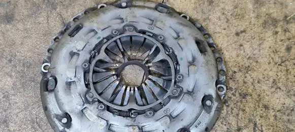 Mitsubishi Outlander Pressure plate F1715