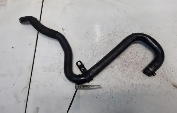 Engine coolant pipe/hose