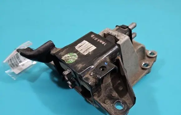 Hyundai i20 (GB IB) Gearbox mounting bracket IMPRK1459973