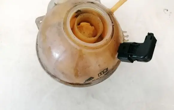 Volkswagen New Beetle Coolant expansion tank/reservoir
