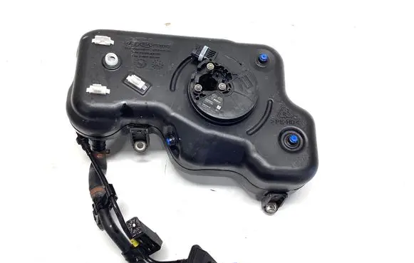 KIA Sportage AdBlue liquid reservoir 31510G9000 31550D3900 31550D7900
