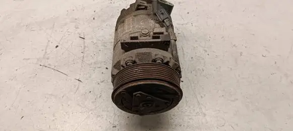 Nissan NV400 Air conditioning (A/C) compressor (pump) 8200848916 7023828447 Z0020460B