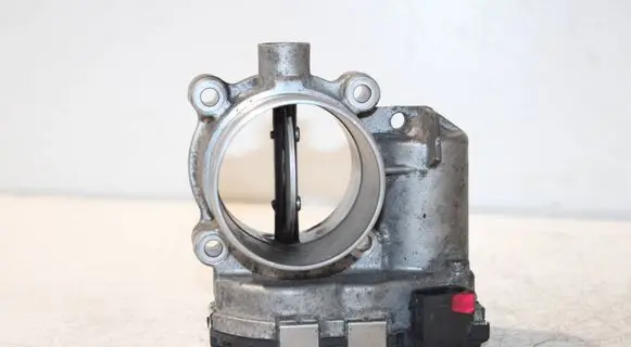 Volvo V70 Throttle valve 31216665 0280750520