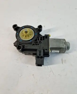 Volkswagen Jetta VI Rear door window regulator motor 6r0959812m