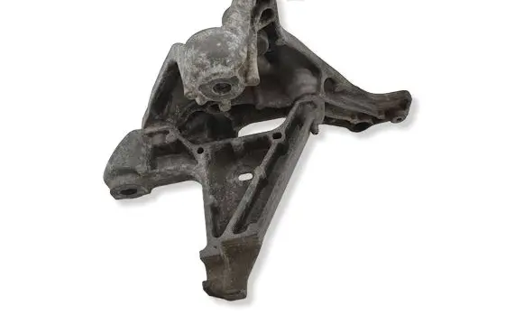 Renault Trafic III (X82) Gearbox mounting bracket 244834609R 648606762R 93455374