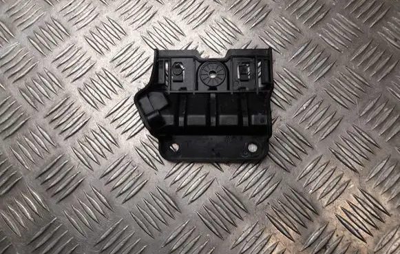 Tesla Model Y Other center console (tunnel) element 170667000B