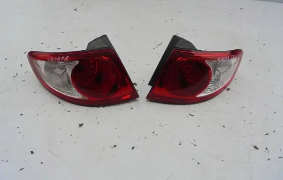 Hyundai Santa Fe Rear/tail lights