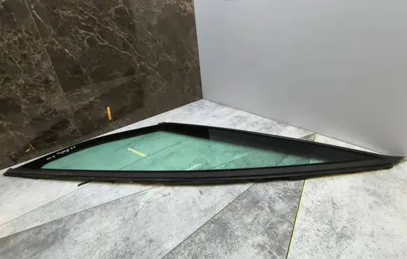 Citroen C4 Grand Picasso Front triangle window/glass E000191 43R000016