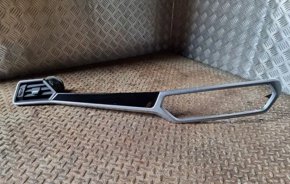 BMW 3 G20 G21 Panel trim 6811451 6848620