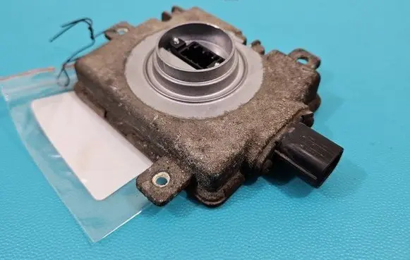 Suzuki Grand Vitara II Headlight ballast module Xenon IMPRK1512686