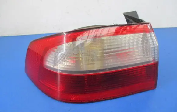 Renault Laguna II Rear/tail lights 8200002473