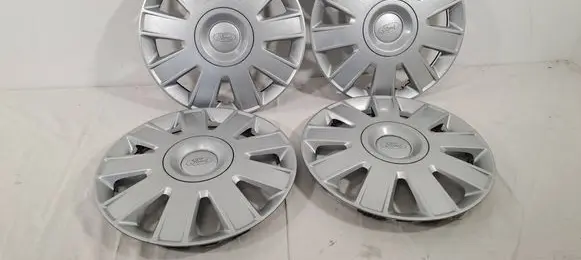 Ford Focus R15 wheel hub/cap/trim 4M511000CA 3M511000BB