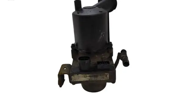 Citroen C4 I Power steering pump 9657613580