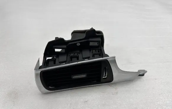 Audi A6 S6 C7 4G Dashboard side air vent grill/cover trim 4G1820901