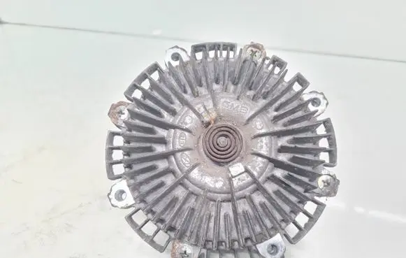 KIA Sorento Viscous fan clutch 