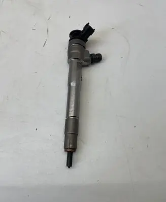 Fuel injector
