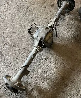 Opel Frontera A Rear axle beam with reductor 91144155