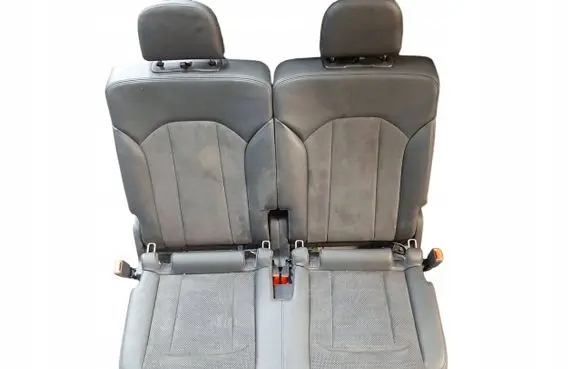 Audi Q7 4M Third row seats 4M0885305