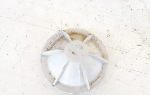 Mazda 626 Headlight/headlamp dust cover c1085