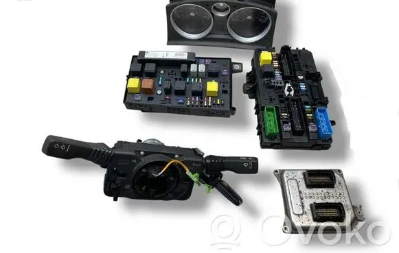 Opel Astra H Engine ECU kit and lock set 55564081 9012808591 5WK9425
