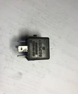 Mercedes-Benz A W168 Other relay A0025421319 0025421319