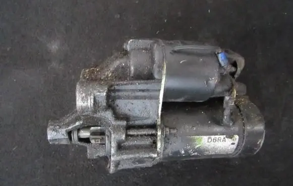 Peugeot 206 Starter motor d6ra